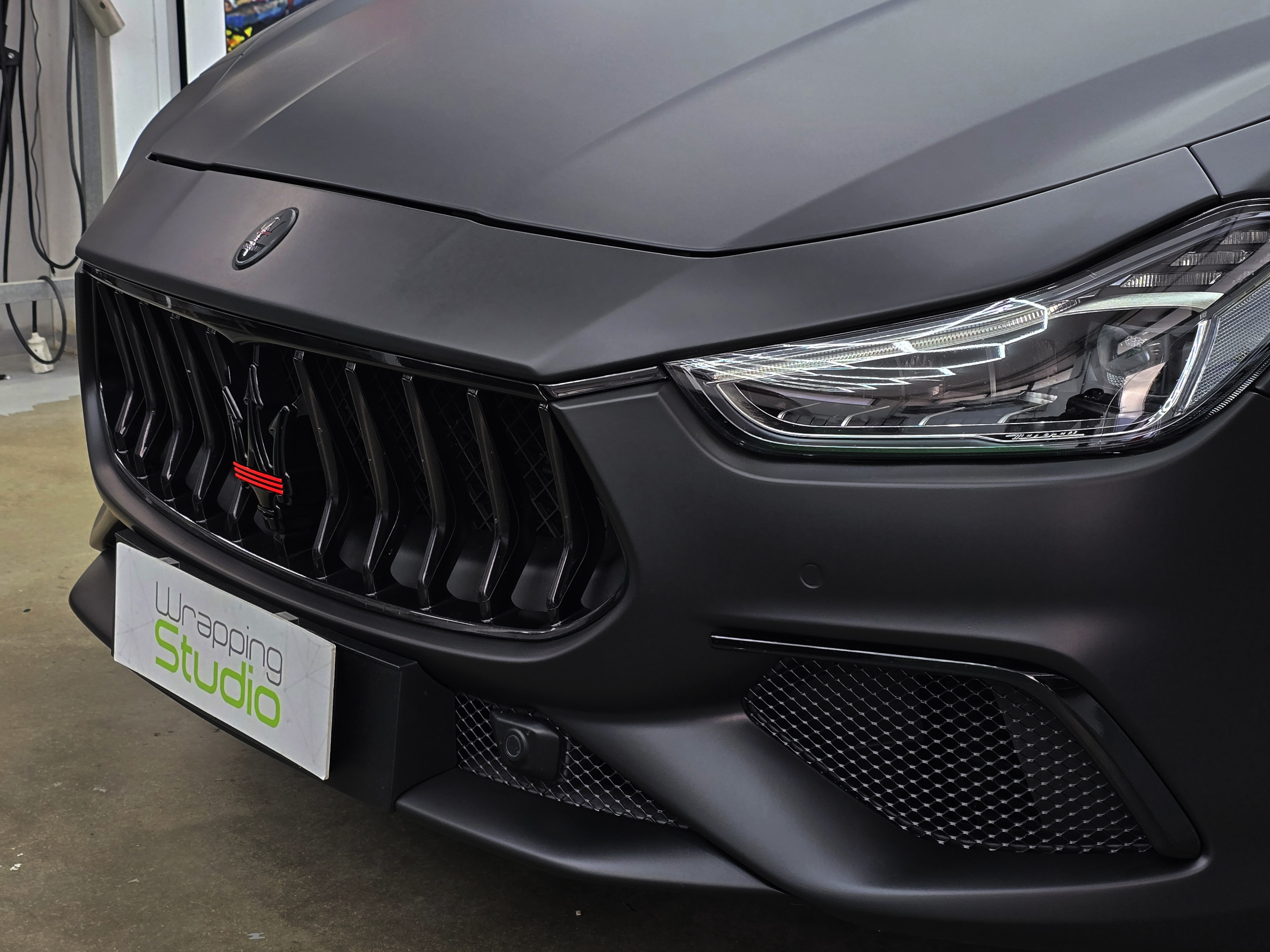 <b>Click to open image!</b> <b>Navigation tip:</b> Hover mouse on top of the right or left side of the image to see the next or previous image respectively.<br /><br />You are browsing images from the article:<br /><span class="sigProPopupCaption"></span>