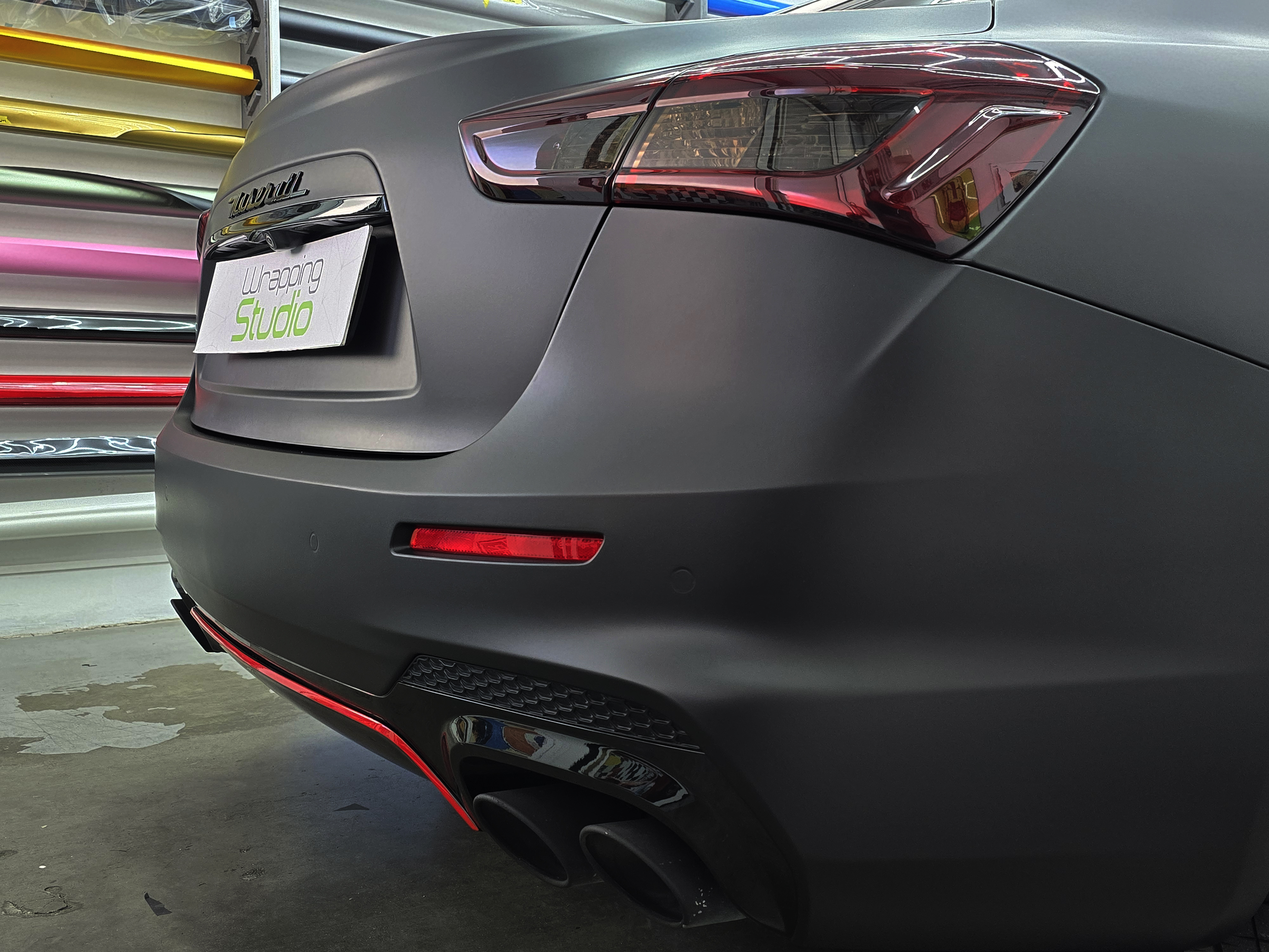 <b>Click to open image!</b> <b>Navigation tip:</b> Hover mouse on top of the right or left side of the image to see the next or previous image respectively.<br /><br />You are browsing images from the article:<br /><span class="sigProPopupCaption"></span>