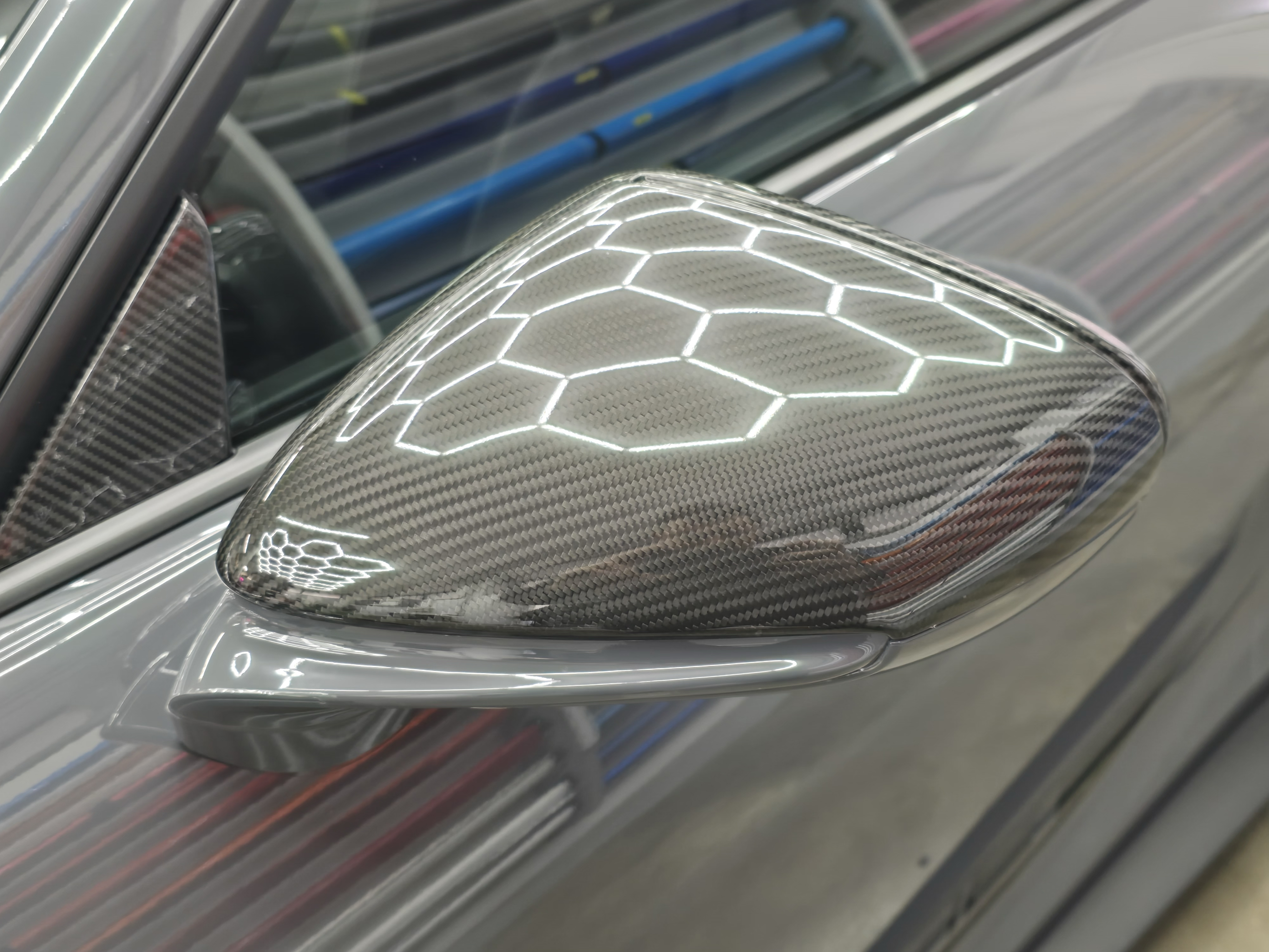 <b>Click to open image!</b> <b>Navigation tip:</b> Hover mouse on top of the right or left side of the image to see the next or previous image respectively.<br /><br />You are browsing images from the article:<br /><span class="sigProPopupCaption"></span>