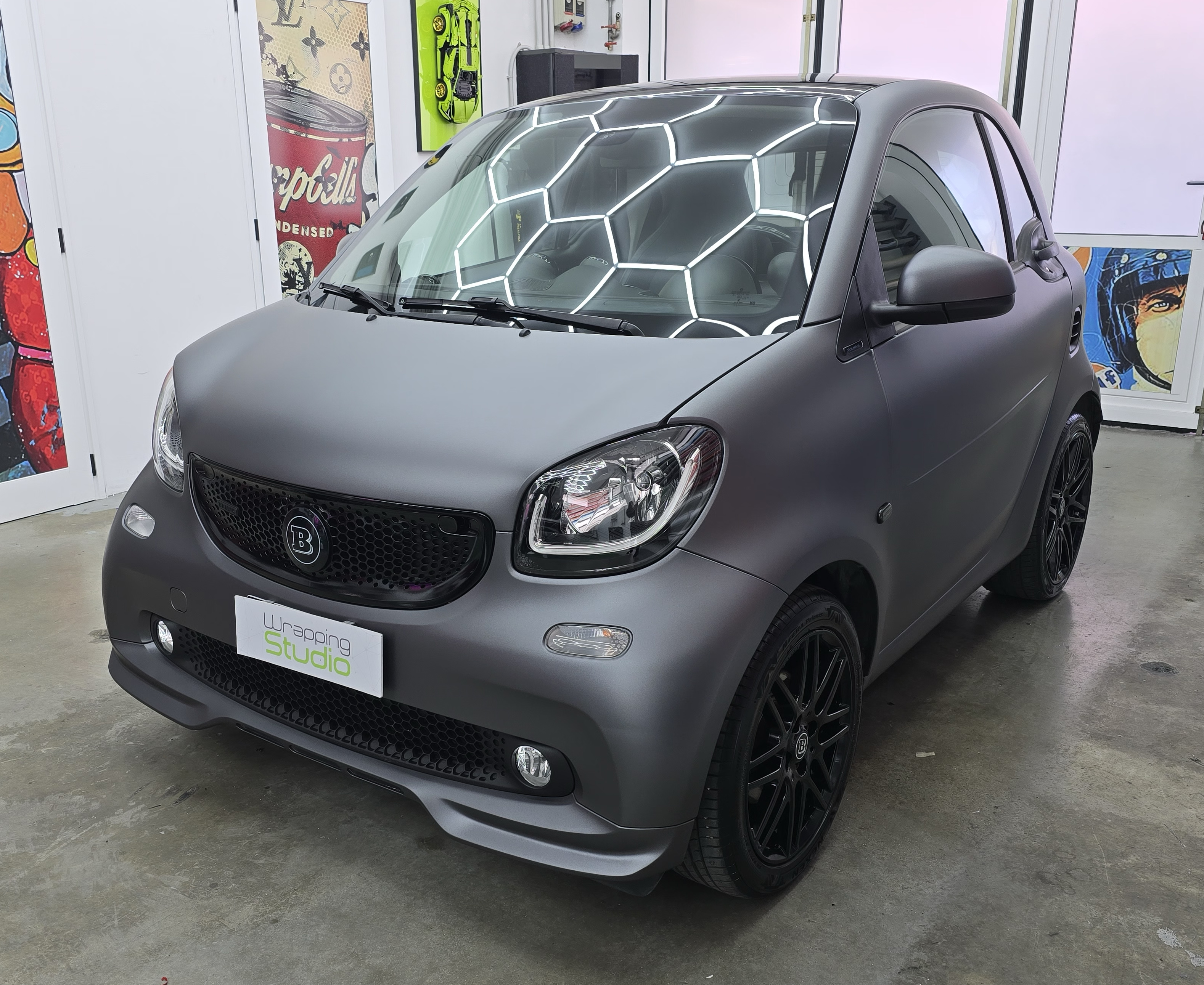 <b>Click to open image!</b> <b>Navigation tip:</b> Hover mouse on top of the right or left side of the image to see the next or previous image respectively.<br /><br />You are browsing images from the article:<br /><span class="sigProPopupCaption"></span>