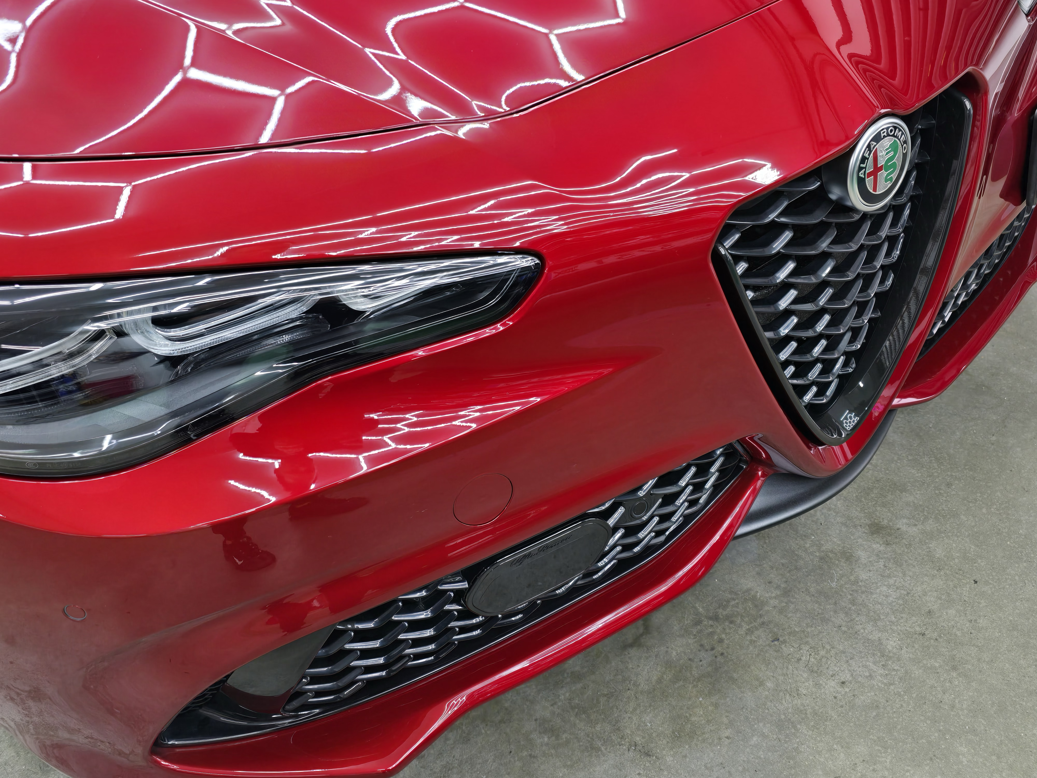 <b>Click to open image!</b> <b>Navigation tip:</b> Hover mouse on top of the right or left side of the image to see the next or previous image respectively.<br /><br />You are browsing images from the article:<br /><span class="sigProPopupCaption"></span>