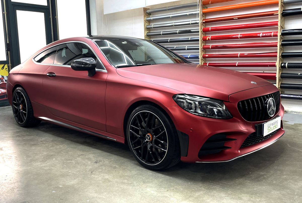 Mercedes Classe C | Wrapping Satin Candy Fire Red